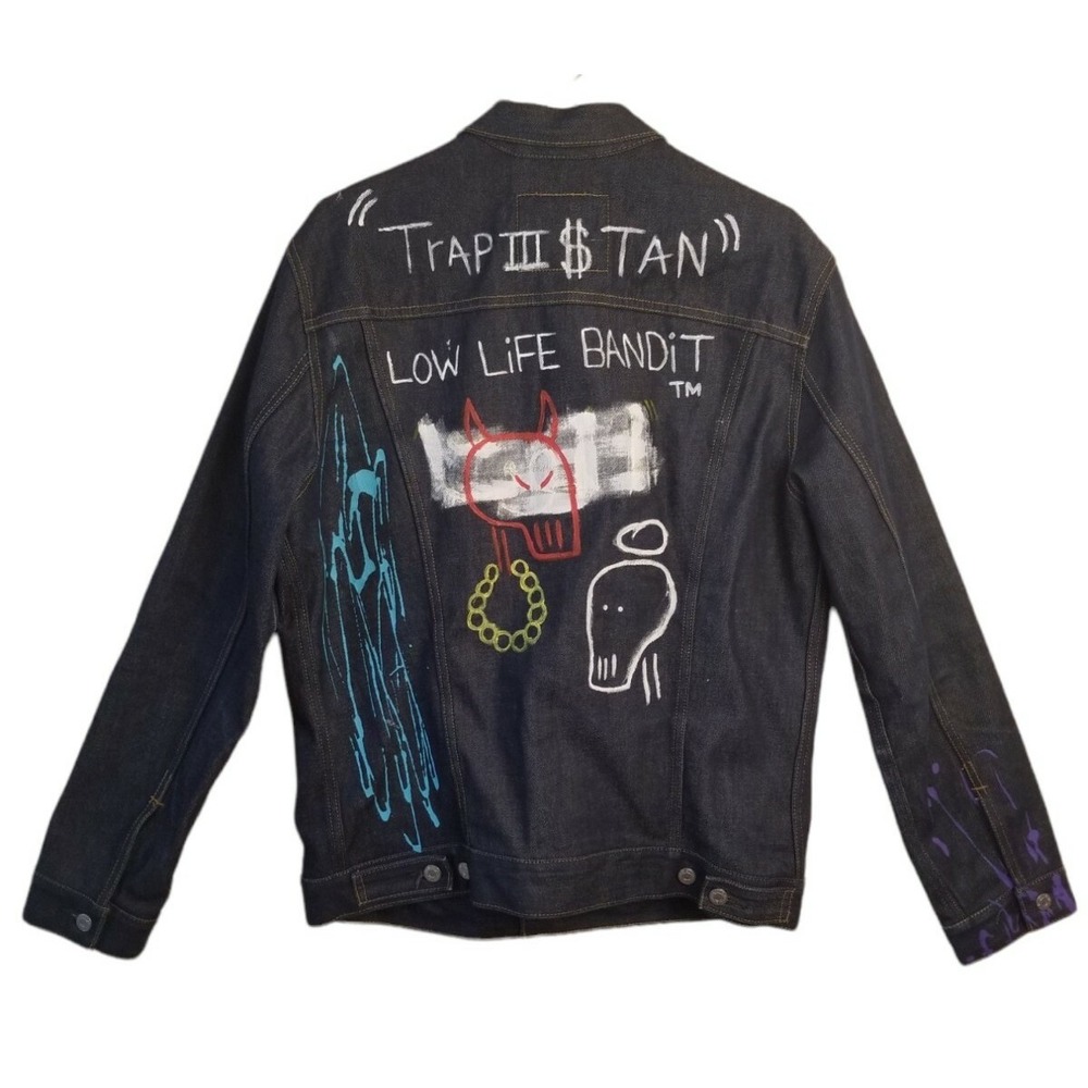 Levi's original Hand painted Men's Jacket blue Denim Size L pit to pit 23 in